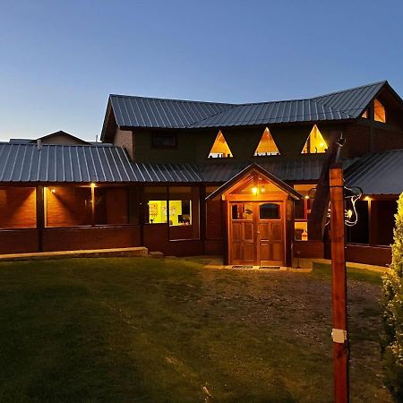 Hotel Ruca Nel à El Calafate Extérieur photo